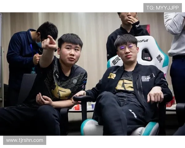 DOTA2心理素质排名新变化FPX团队表现突出引发关注