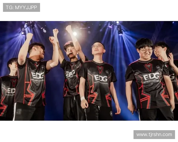EDG战队在Major赛积分榜中以75分稳居首位，展现强劲实力