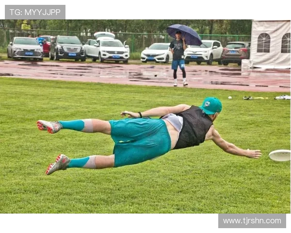 广州飞盘队与深圳飞盘队耐力对决赛后分析与反思