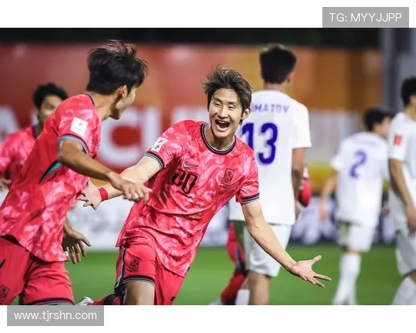 深圳足球队在精英赛中的强劲表现与未来展望分析