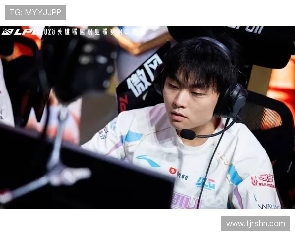 赛后复盘分析：JDG与BLG对决中的表现与状态解析