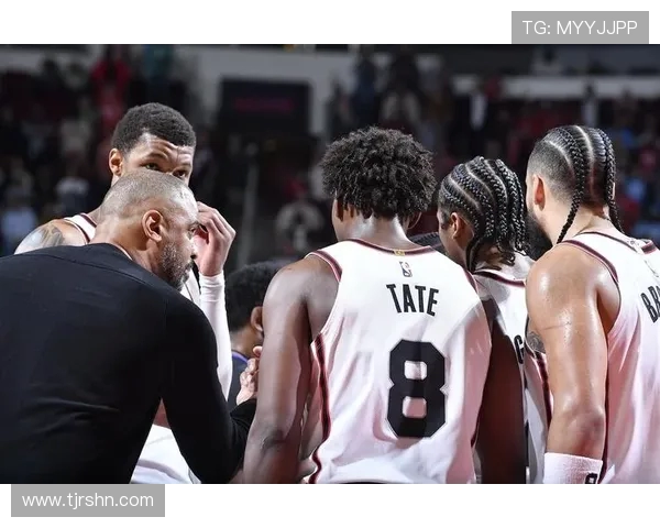 洛杉矶球队对决休斯顿迪纳的精彩赛事分析与预测