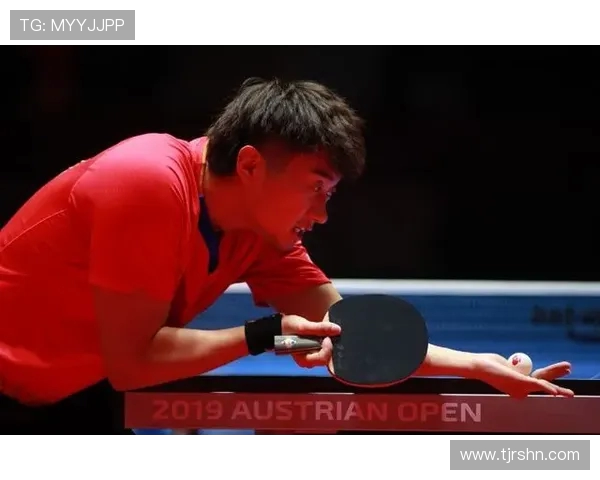 周强专访：从羽毛球新星到冠军之路的心路历程回顾