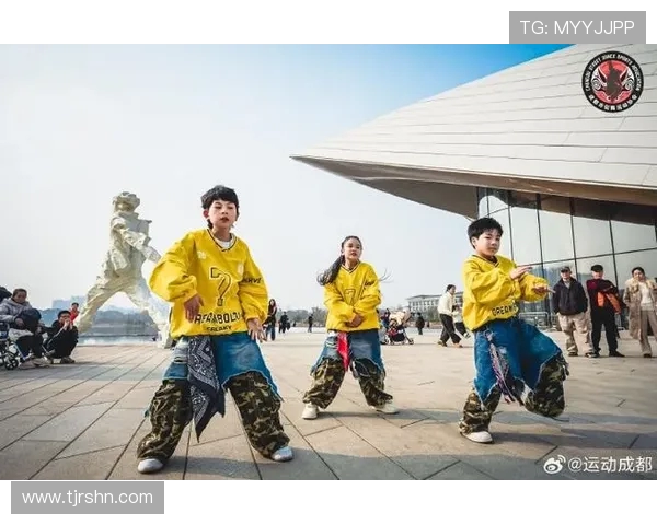 成都街舞队在世界街舞大赛中的精彩表现与比赛经验深度解析