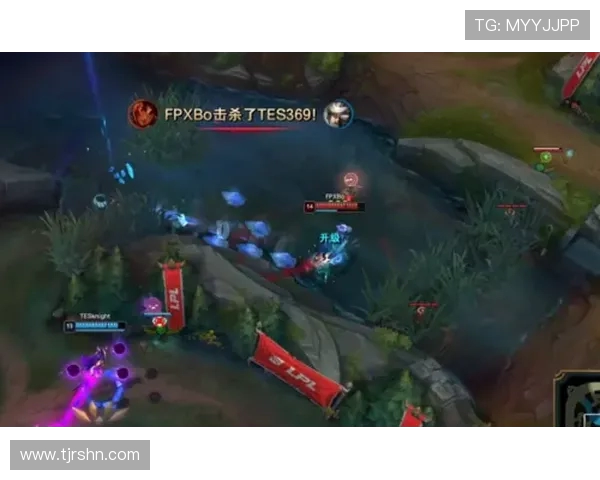 FPX在Major赛中的灵活战术运用与团队协作分析